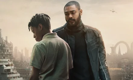 “THE KITCHEN” SU NETFLIX: UNA CUPA LONDRA PROSSIMA VENTURA. LA RESISTENZA DI UN CONDOMINIO CHE NON VUOLE ARRENDERSI