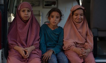 “I BAMBINI DI GAZA”, IL CONFLITTO ISRAELO-PALESTINESE VISTO CON LO SGUARDO DELL’INFANZIA NELL’OPERA PRIMA DI LORIS LAI