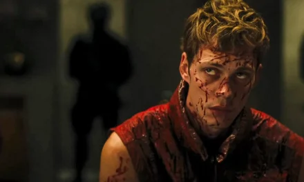 “Boy Kills World”: un sorprendente Bill Skarsgård in un action riuscito a metà