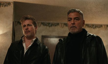 C’È UNA RAGIONE PER PRENDERE UNA SCEMENZA COME “WOLFS”? NO, NESSUNA: SOLO L’ARRIVO AL LIDO DEI DIVI CLOONEY & PITT