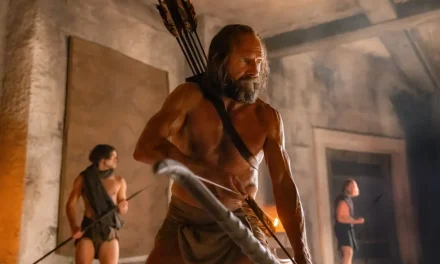 RALPH FIENNES, UN ULISSE BARBARO E DOLENTE IN “THE RETURN”. UBERTO PASOLINI RICREA LA VENDETTA PENSANDO ALLE GUERRE