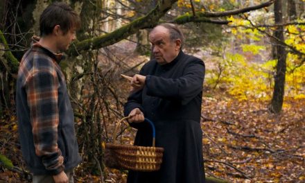 “L’UOMO NEL BOSCO”, LO STRANO NOIR CON UN PO’ DI PASOLINI. IL FILM DEL FRANCESE GUIRAUDIE DOVE NESSUNO È INNOCENTE