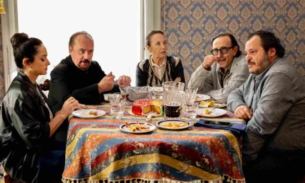 “Era”: un meraviglioso affresco napoletano sulla famiglia